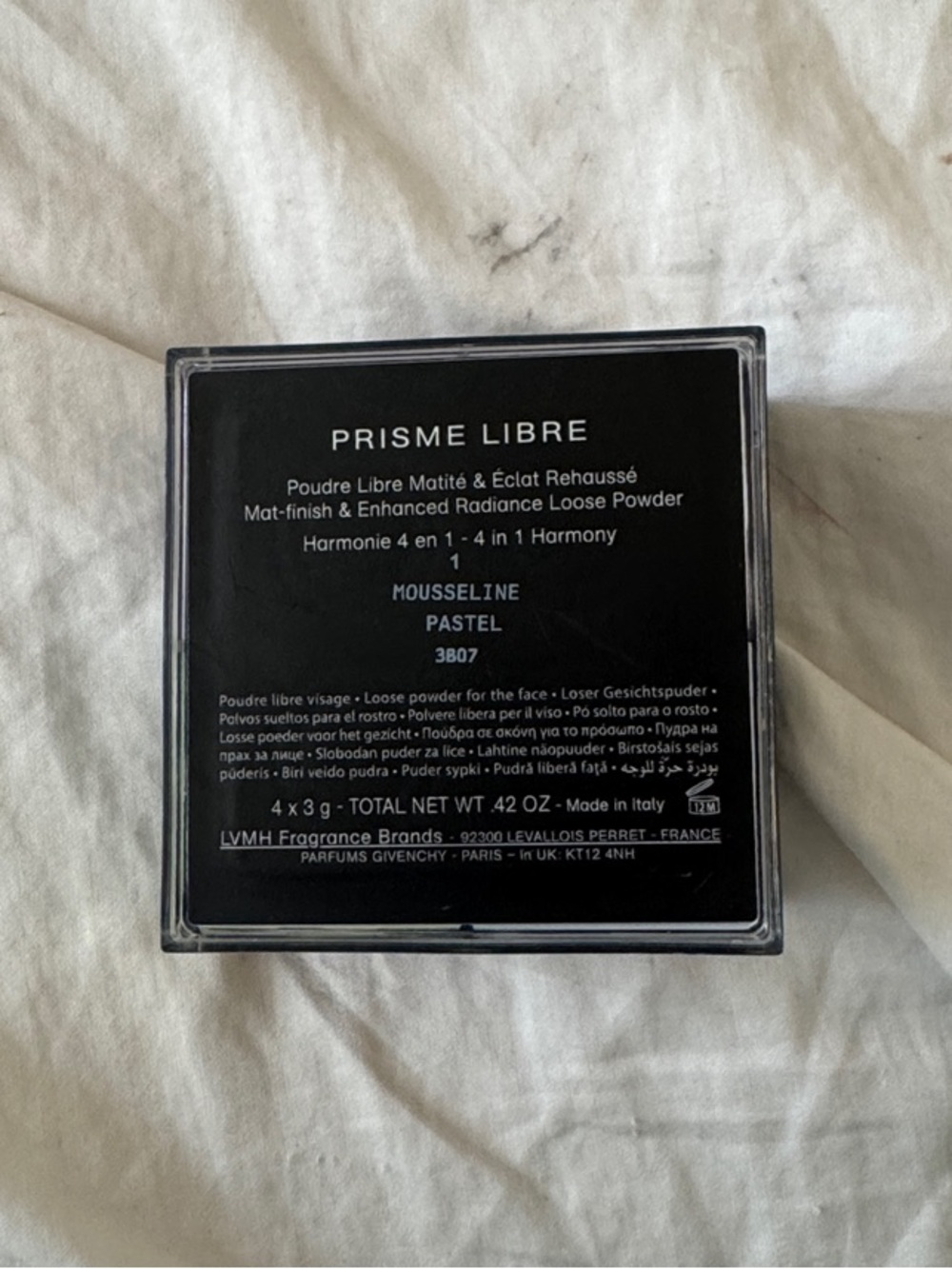 Givenchy Prisme Libre powder, number one mousseline pastel original formula